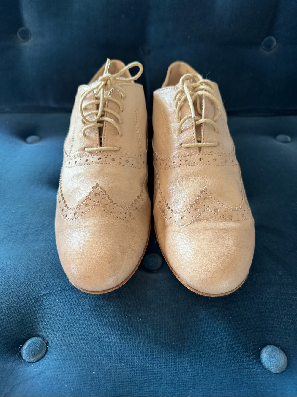 Garnet Hill Women's Tan Leather Wingtip Oxfords